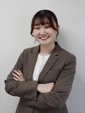 社員 Y・H